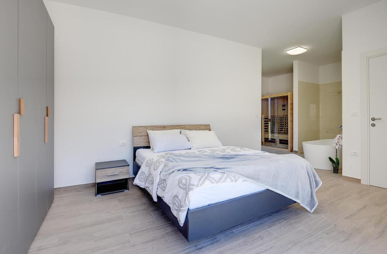Vila Nauta - Luxury In Vintijan, Near Pula מראה חיצוני תמונה