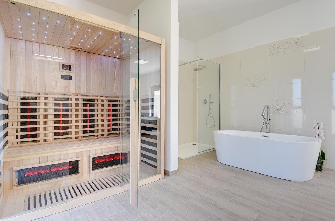 Vila Nauta - Luxury In Vintijan, Near Pula מראה חיצוני תמונה
